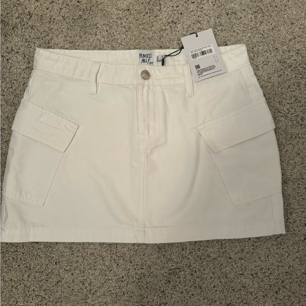 Mini cargo pocket skirt